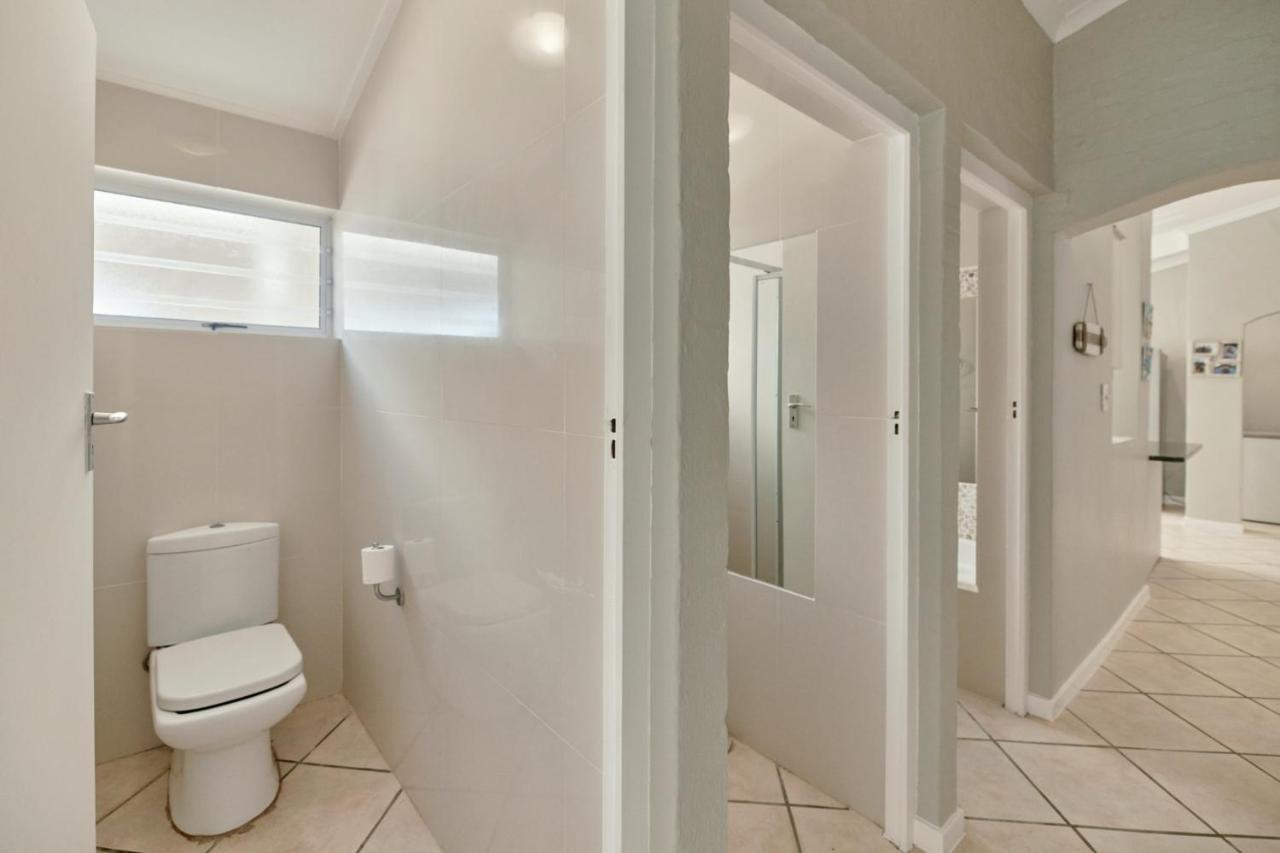 Holiday home Engel Struisbaai